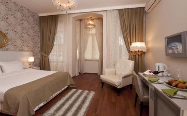 Arach Hotel Harbiye