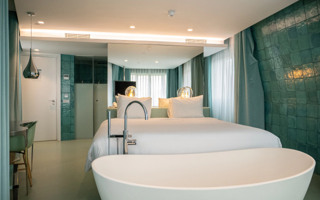 WC by The Beautique Hotels
