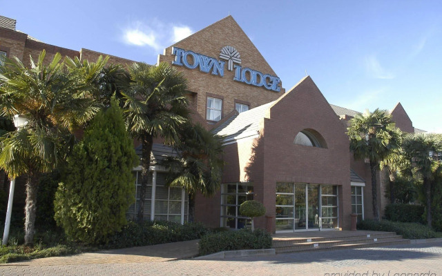 Road Lodge Sandton Grayston Drive