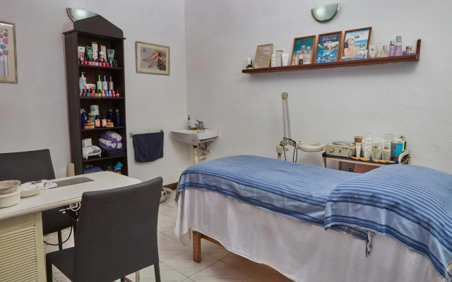Tamarind Village Apartments