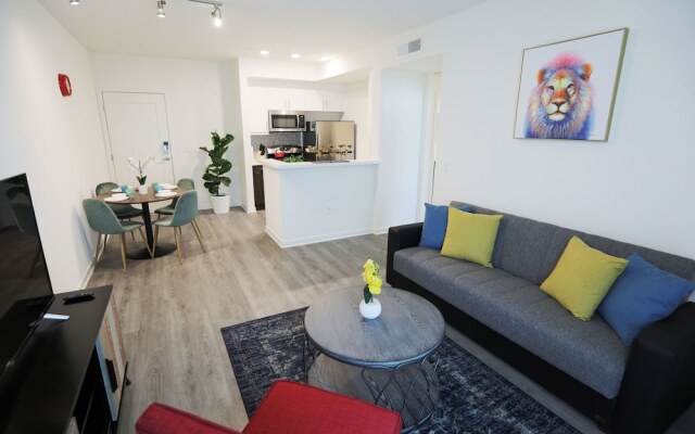 Hollywood Metropolitan Residences