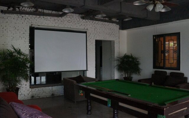 Chengdu Buttonwood Parkside Hostel