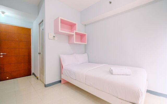 Homey And Cozy Studio Room Taman Melati Margonda Apartment