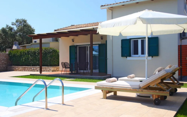 Lefkogea Villas