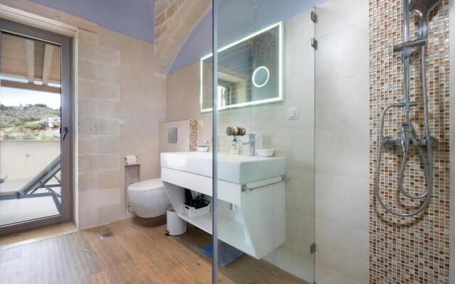 Villa Aurora Luxurius Living