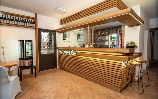 Mikulov - Inn - hotel s vinným sklepem Venuše