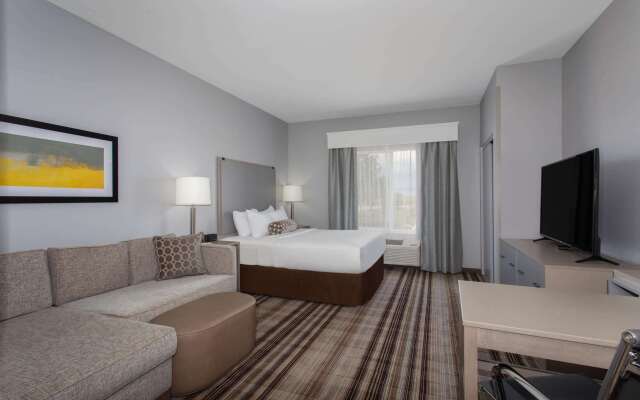 Hawthorn Extended Stay by Wyndham Loveland