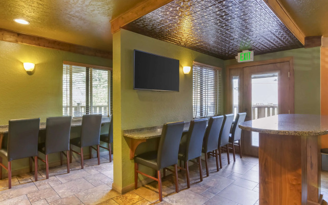 Best Western Rivers Edge