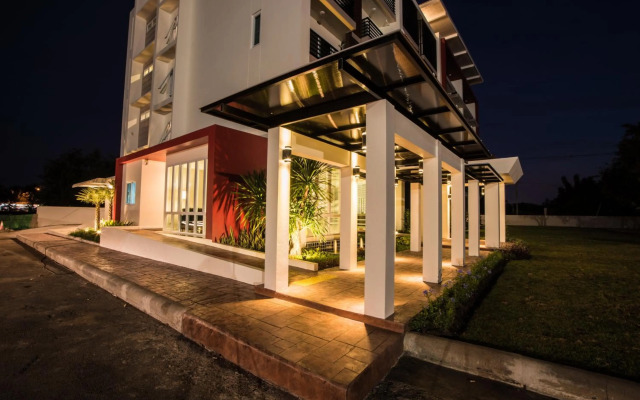 Napatra Hotel