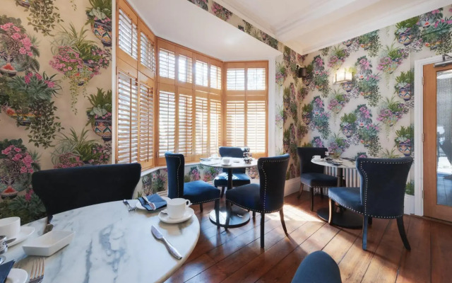 Somerset House Hotel & Restaurant