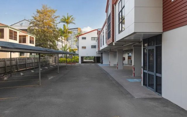 Asraport Motel