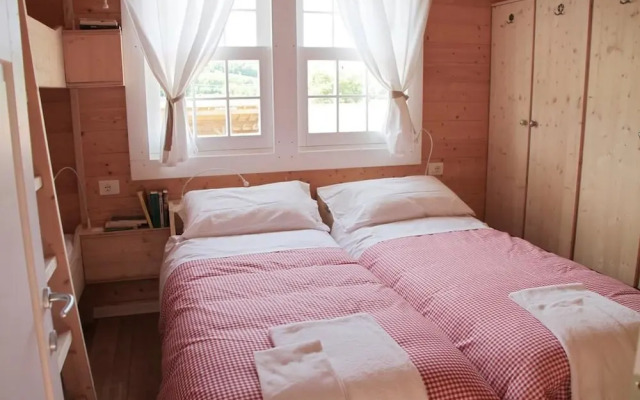 Evolution Wood Accommodation