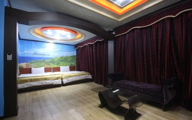 Paragon Motel