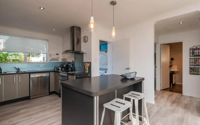 Little Pearl of Vista Verano - Mangawhai Holiday Home