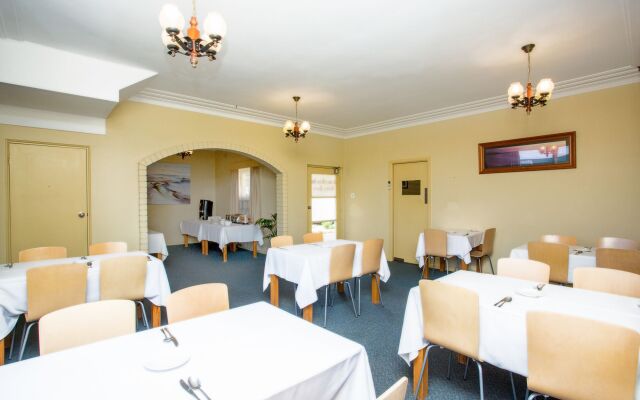 Cowra Motor Inn