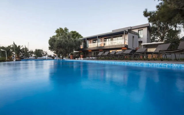 Kubana Hotel