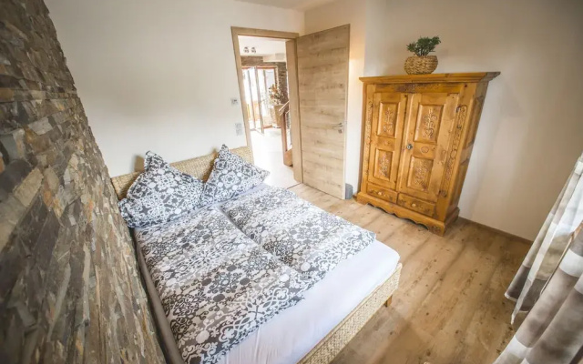 Downtown Suite Alpi near Garmisch-Partenkirchen Ski Resort