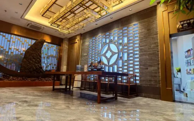 Luocheng Fengxucheng Hotel