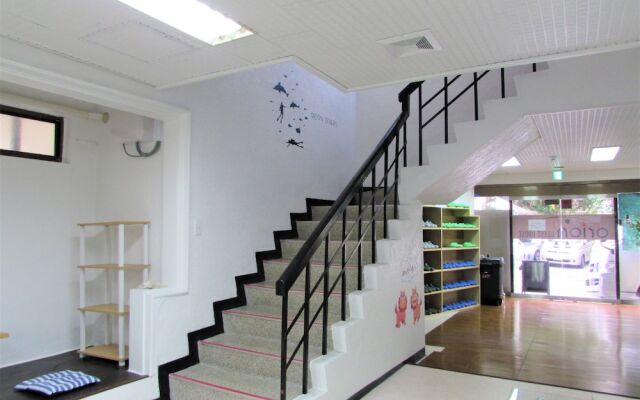 Orion Divers Guest House - Hostel