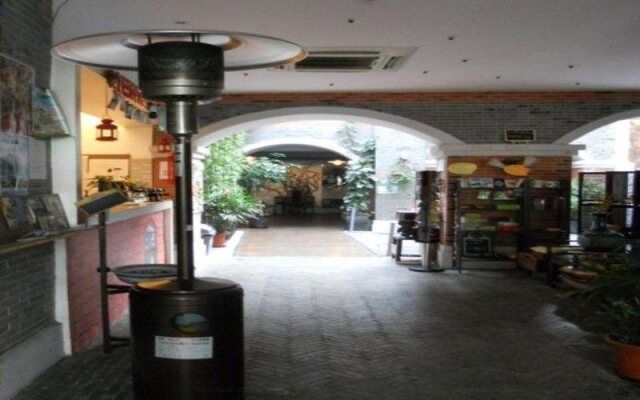 Naza International Youth Hostel