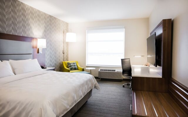 Holiday Inn Hotel & Suites Calgary South Conference Ctr