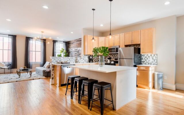 Abode Philadelphia - Rittenhouse Square Spruce St