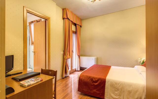 Flower Garden Hotel Rome
