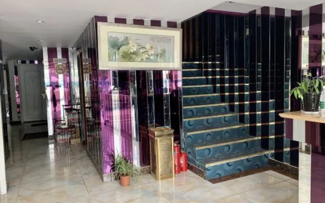Maoxing Hostel