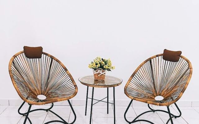 Serdang Raya by Yolodge