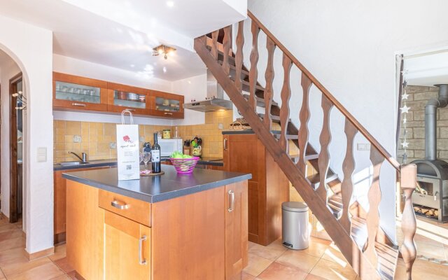 Charming Holiday Home in Empuriabrava With Pool