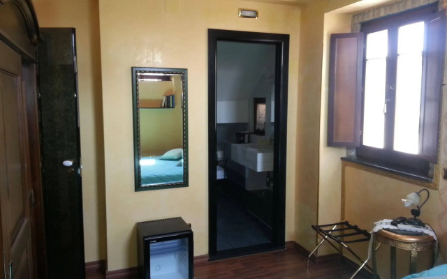 B&B Vescovo Pitirro e Residenza Crocetta