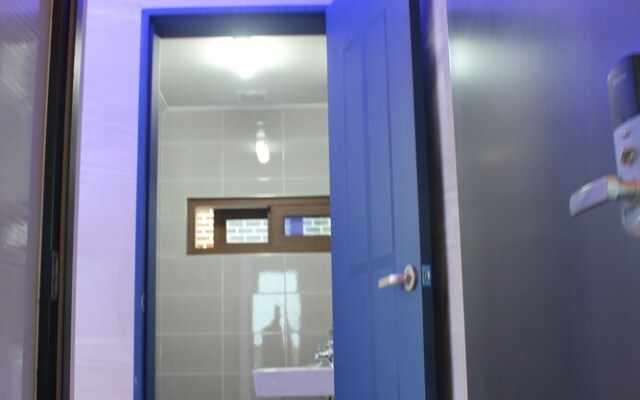 Samwoo Yacht Village