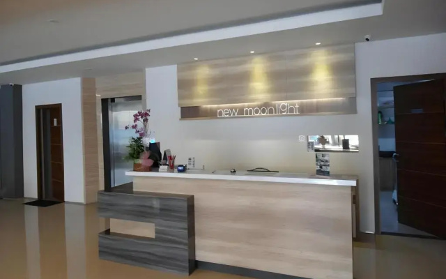 New Moonlight Hotel