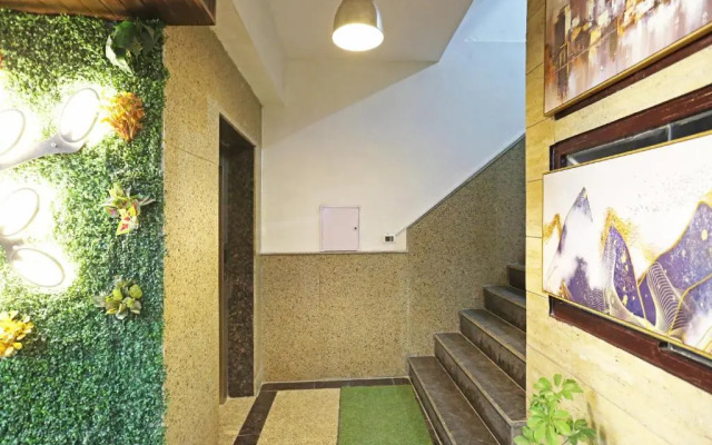 Ocean Suites Near Delhi  Airport