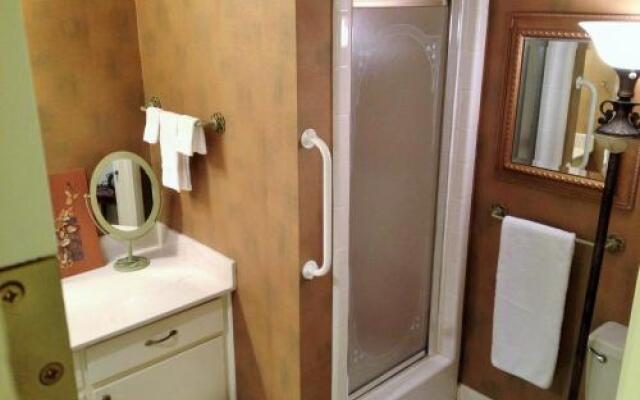 Studio B Guest House