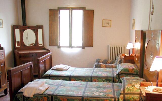 Casalunga Beautiful Farmhouse With Swimming Pool and Garden-casalunga