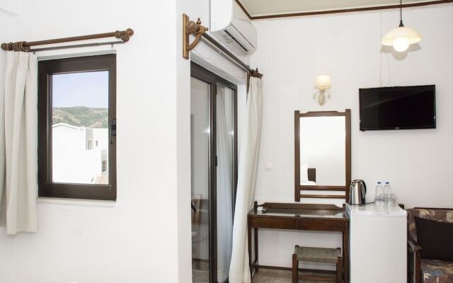 Argo Rooms
