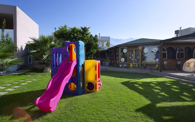 Sissi Bay Resort