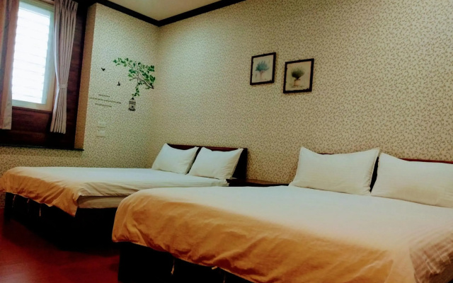 Ju Jia Xiao Zhan Homestay