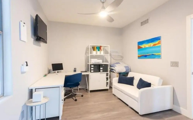 Scottsdale Condo Overlooking Golf Course