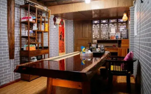 Lijiang Mengenju Inn