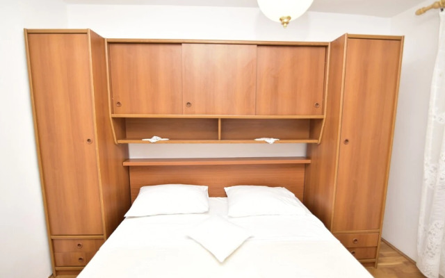Rooms Tom