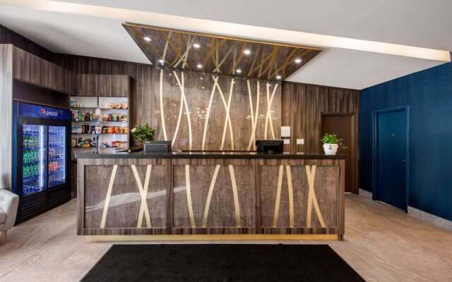 Quality Inn & Conference Centre