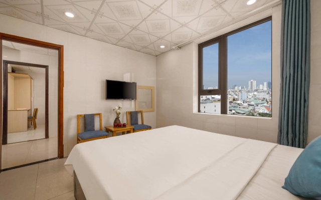 Maxhome Luxury Hotel – Guest Rooms – Da Nang