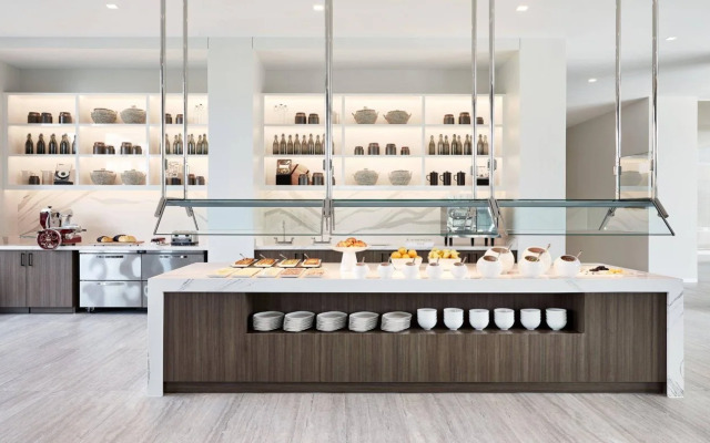 AC Hotel Phoenix Biltmore