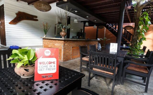 Nida Rooms Phra Sing Soi 2 Bazaar