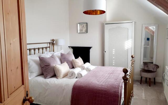 30 Overleigh Road