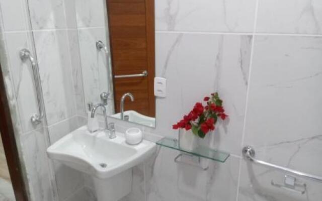 Villa Namu Beach House Suites