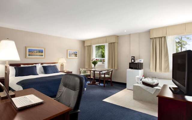 Travelodge by Wyndham Trenton