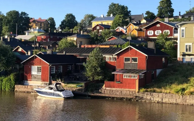 Stationmaster's studio in Porvoo